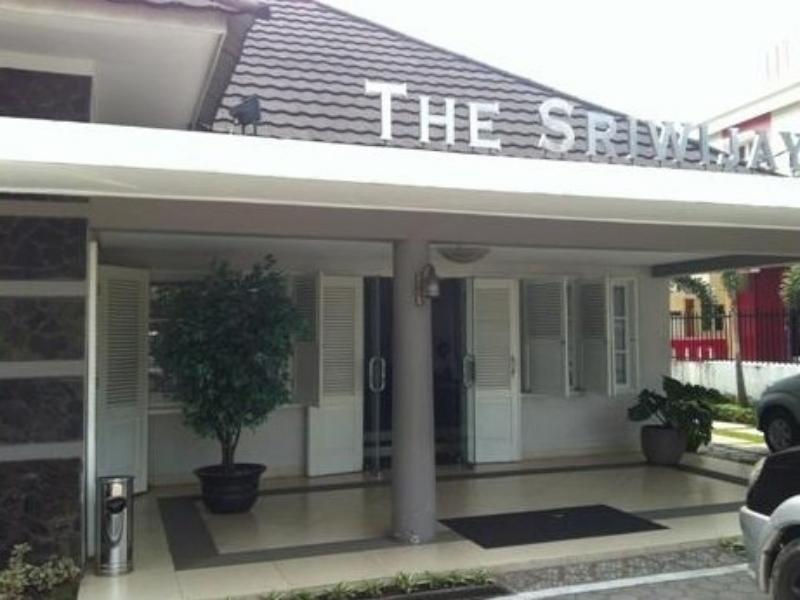 The Sriwijaya Hotel - Halal Hotel Padang  Exterior photo
